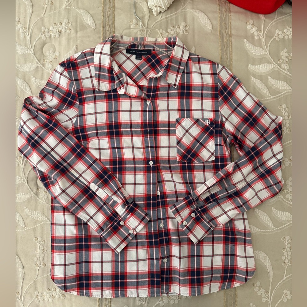 Tommy Hilfiger Button Up Flannel